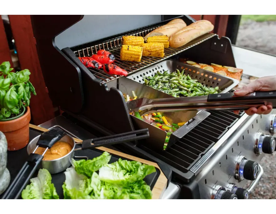Grill gazowy Baron S 490 IR z rożnem - 7